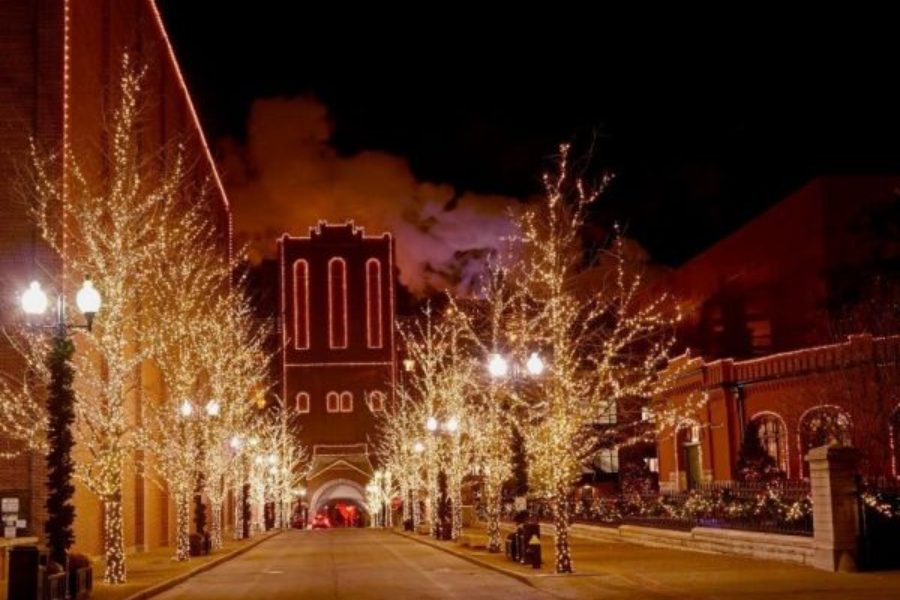 Visit Brewery Lights at Anheuser-Busch in St. Louis!